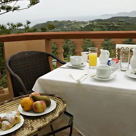 Gli Asfodeli Tresnuraghes