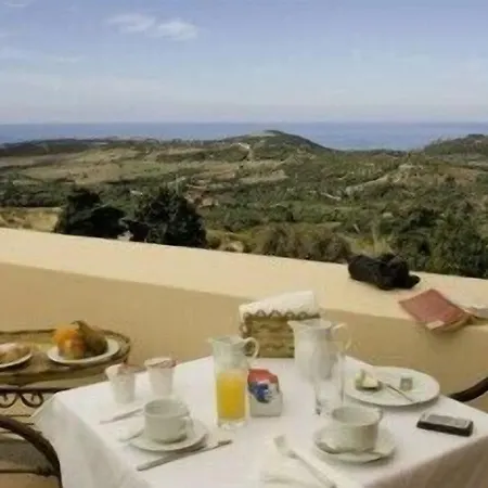 Gli Asfodeli Hotel 3*