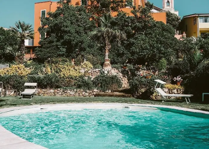 Gli Asfodeli ホテル Tresnuraghes